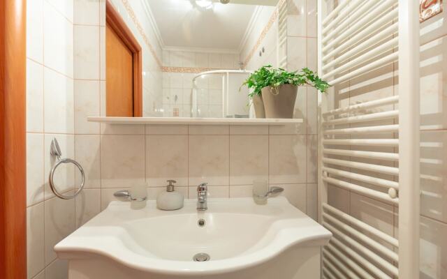 Apartments Mondo