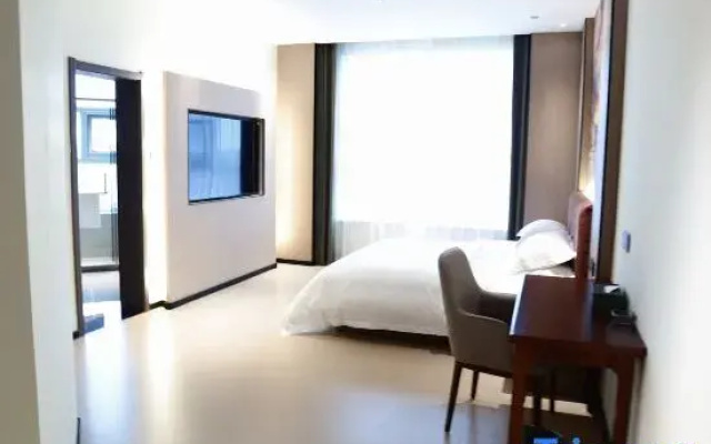 Hilton Wutong Hotel