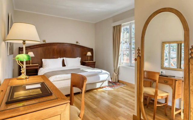 Leto Hotel