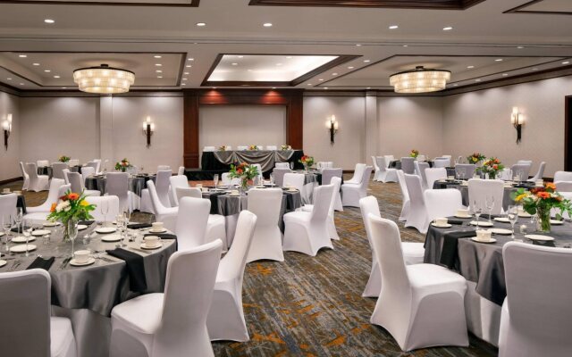 Marriott Riverside at the Convention Center