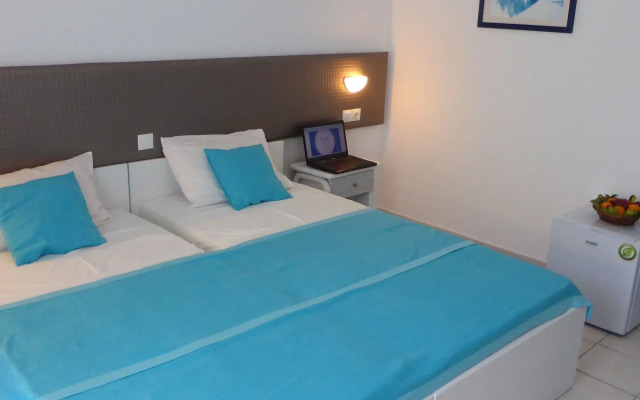 Blue Nest