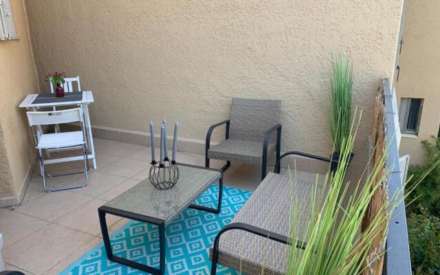 Beau T2 clim terrasse idéalement situé
