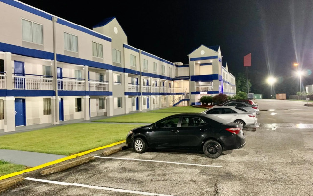 Sunrise Extended Stay Hotel