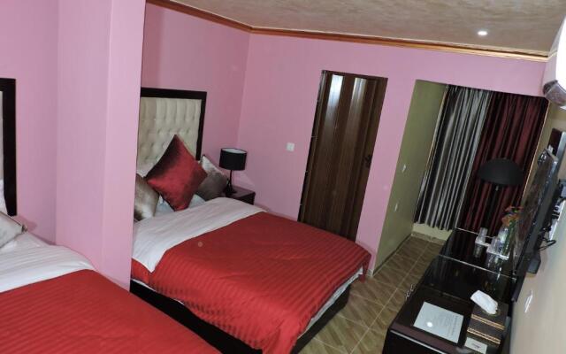 Valentine Inn Luxury