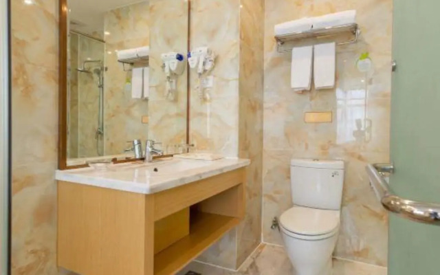 Vienna 3 Best Hotel Bao'an Mega Mall