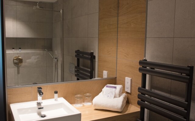 The Beardmore Conference Hotel