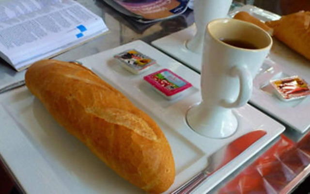 New iHouse Hotel - Hostel
