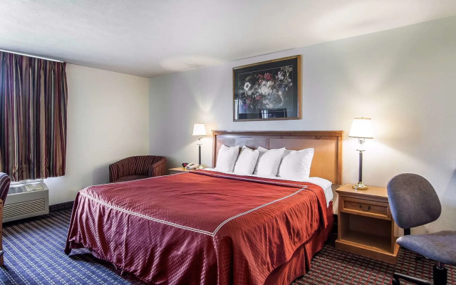 Bridgeway Inn & Suites Portland Airport