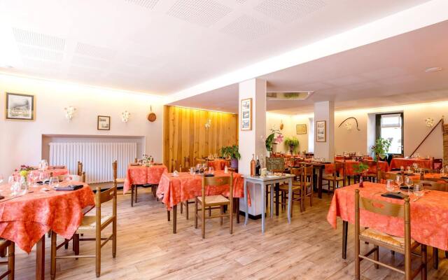 Hôtel Restaurant Le Barriol