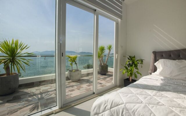 Seabreeze Villa Nha Trang