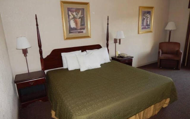 University Inn