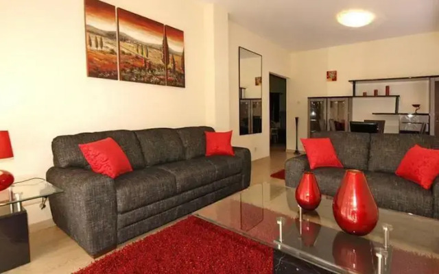 Kyma Court Apartment