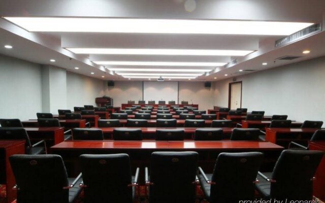 Ready Hotel
