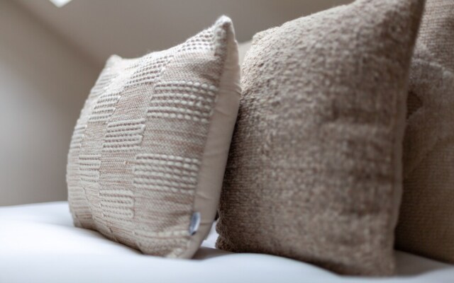 5 Bed Apartment in Clapham