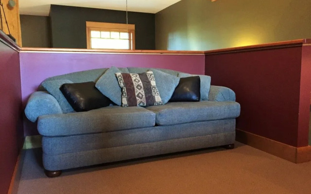 Mountain Town Properties Cascade Lodge 2E