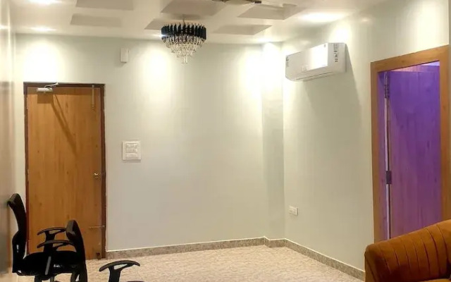 Hotel Rudra Residency