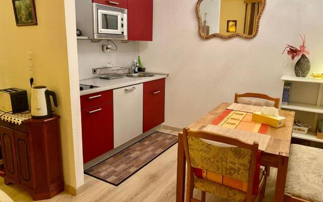Kurhaus Apartment King Size Bett 180x200
