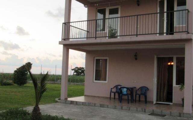 Guesthouse On Firosmani 11