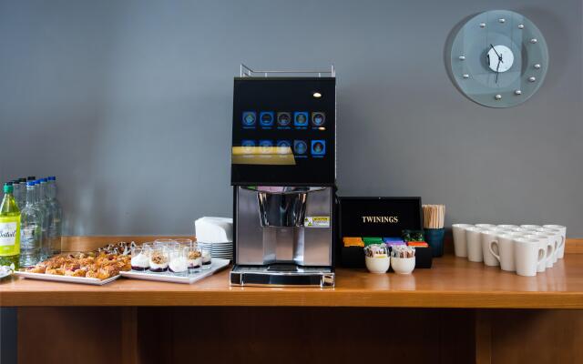 Holiday Inn London - West by IHG
