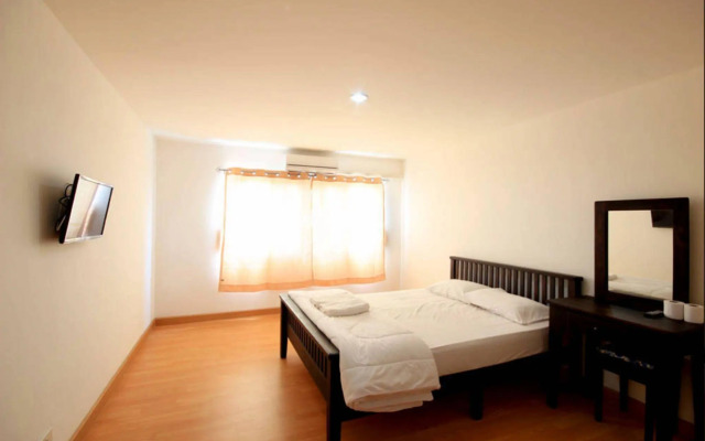 M Plus 2 Apartments
