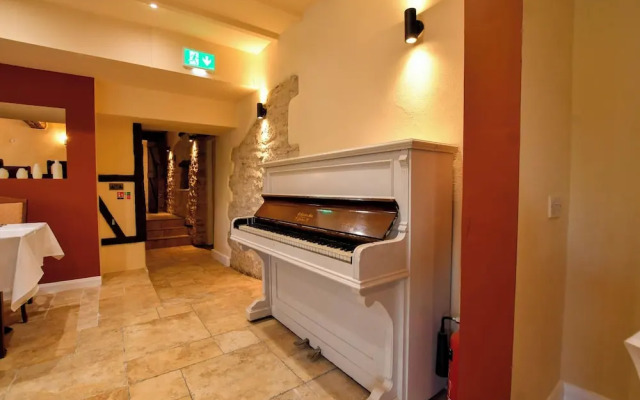 The Dashwood Hotel by Aziz