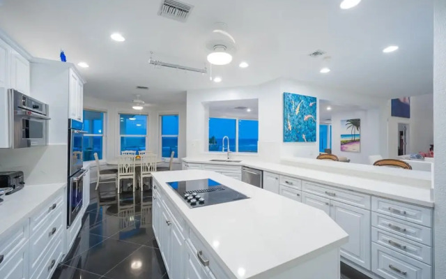 Great Bluff Estates