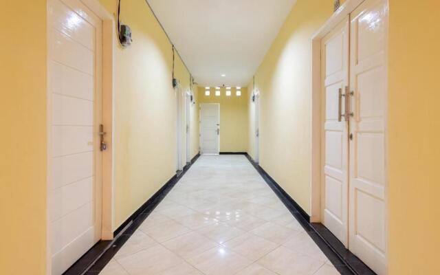 OYO 1400 Barat Residence Syariah