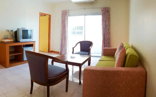 Eastiny Bella Vista Hotel & Residence