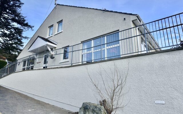 Rostrevor Mountain Lodge