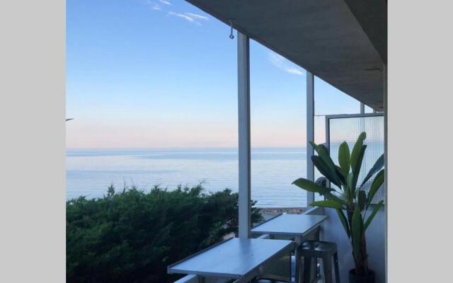 Charmant studio avec terrasse vue mer à 50 m