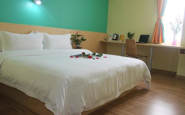 Super 8 Hotel - Shiyan Theater Sehnzhen