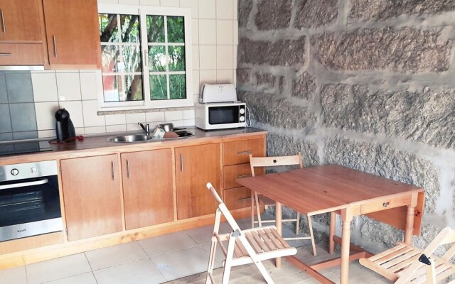 Barbecue Pool Parking Mystay