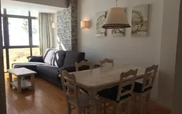 Apartamentos Pirineos Candanchu