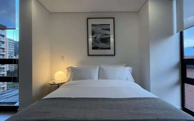 w Warm Modern Loft in the Heart of Bogot