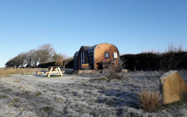 Rowan - Luxury Eco Pod at Trewithen Farm Glamping