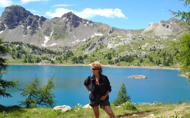 Eco-hôtel et Yourtes du Mercantour