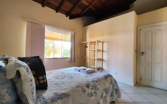 Villa Amarela