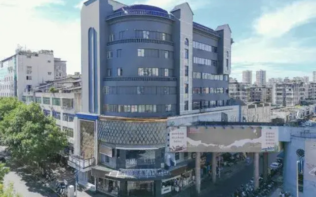 Xifeng Hotel