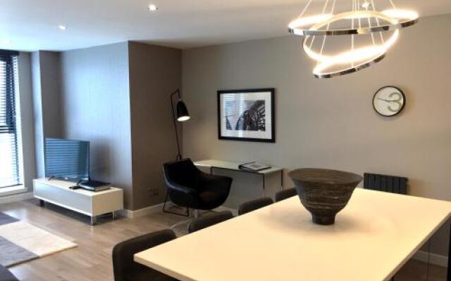 Principal Apartments - West End