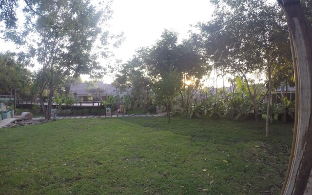 Mamaungpaa Hillside Resort