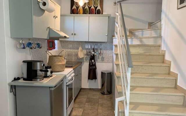 Semi Detached Stone House Great Location