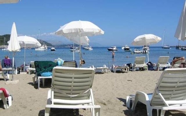 Villa Timy