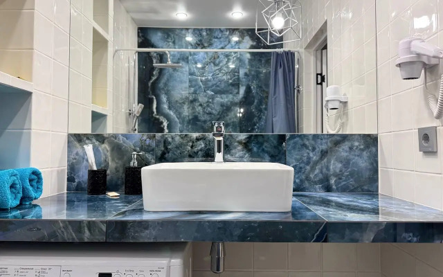 Апартаменты на улице Широко-Холодная, 8