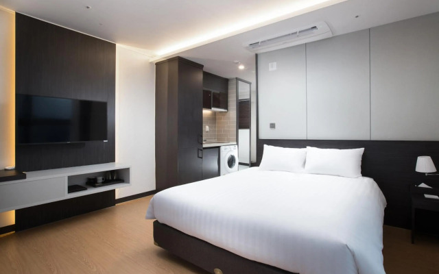 Utop Marina Hotel & Resort