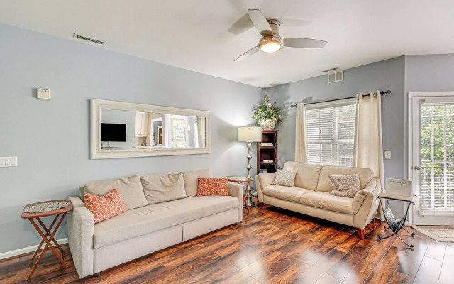 Community Pool & Private Balcony: Chic Lewes Gem