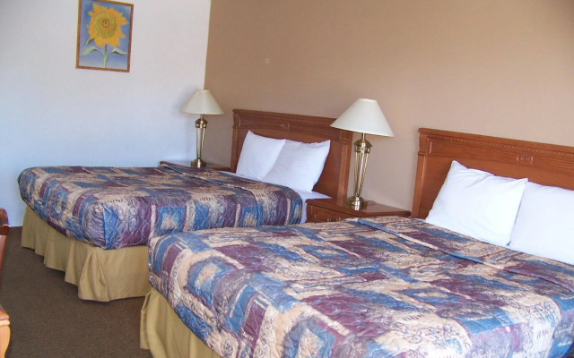 North Shore Wayside Inn