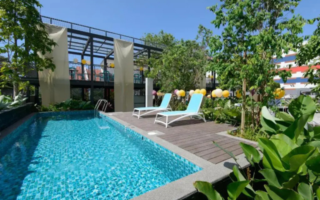 Savv Hotel