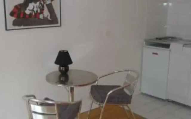 Appartement Mail 1