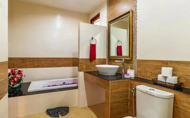 Aonang Serene 3 Bedrooms Private Pool Villas with Backyard
