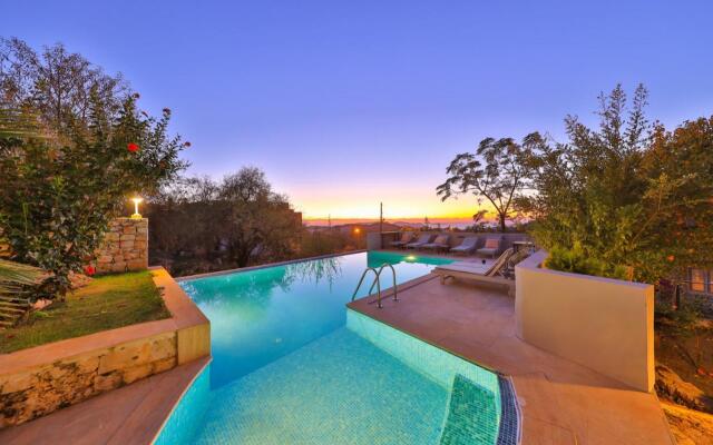 Kale Lodge - Adult Only + 15